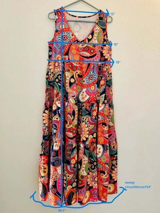V-Neck Paisley Tiered Maxi Dress in Multicolor - Picture 3 of 3